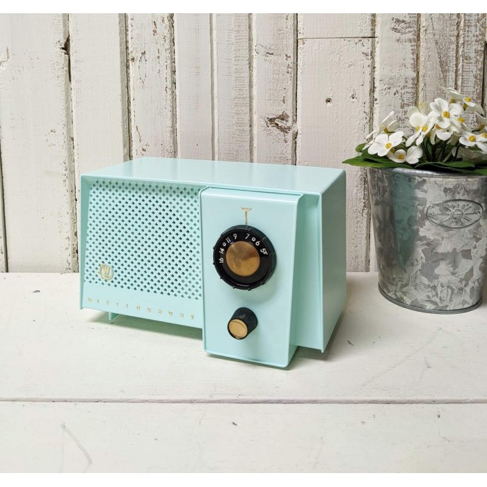 Radio aqua Westinghouse vintage